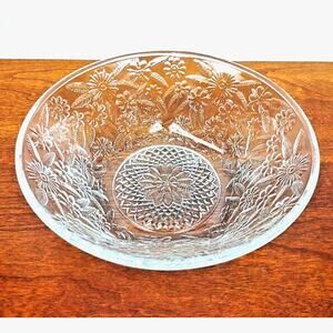 Vintage Indiana Glass PINEAPPLE & Floral Clear Salad Bowl 7½” Straight Rim 618